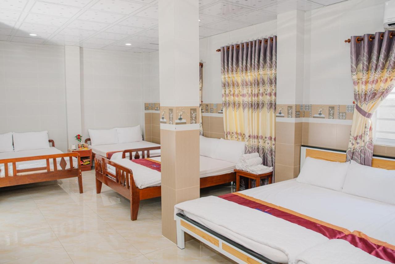 Hiep Hoa Hotel Chau Doc Exterior foto